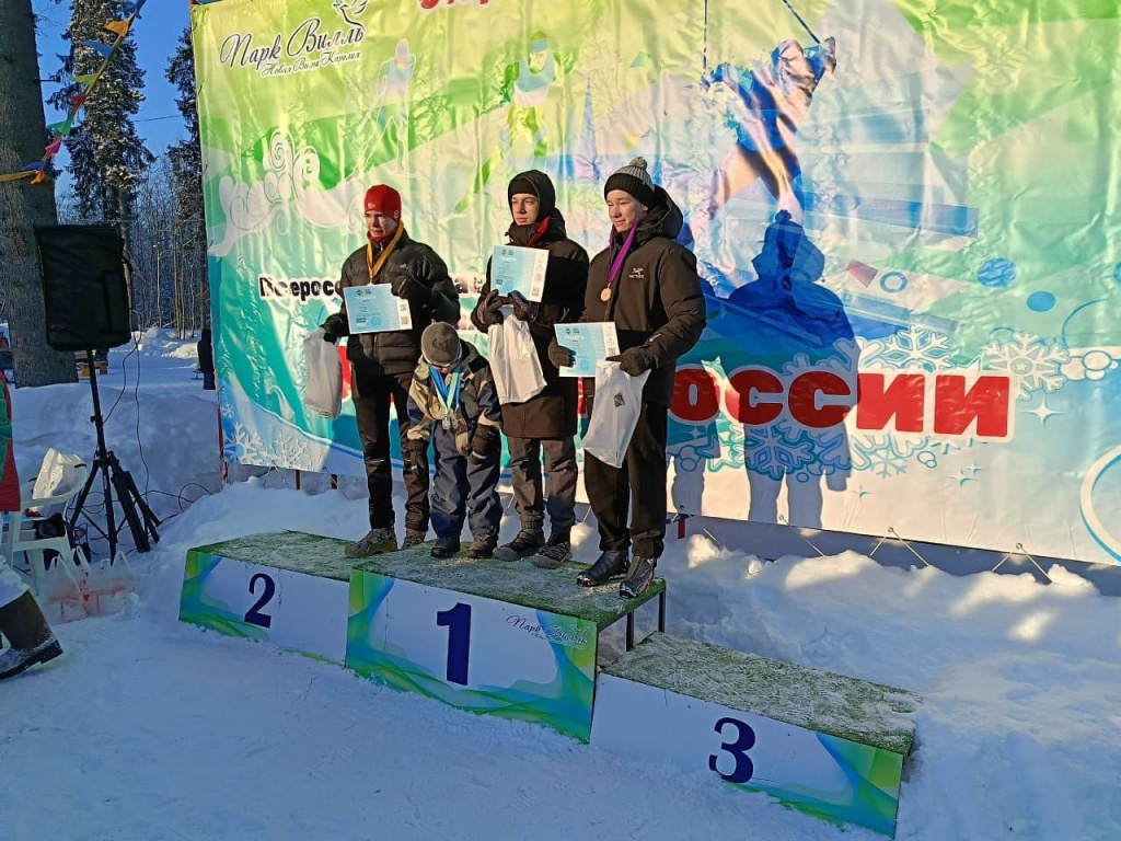 12f8aec4-bf47-46bc-aa1e-f88429357fc0.jpg